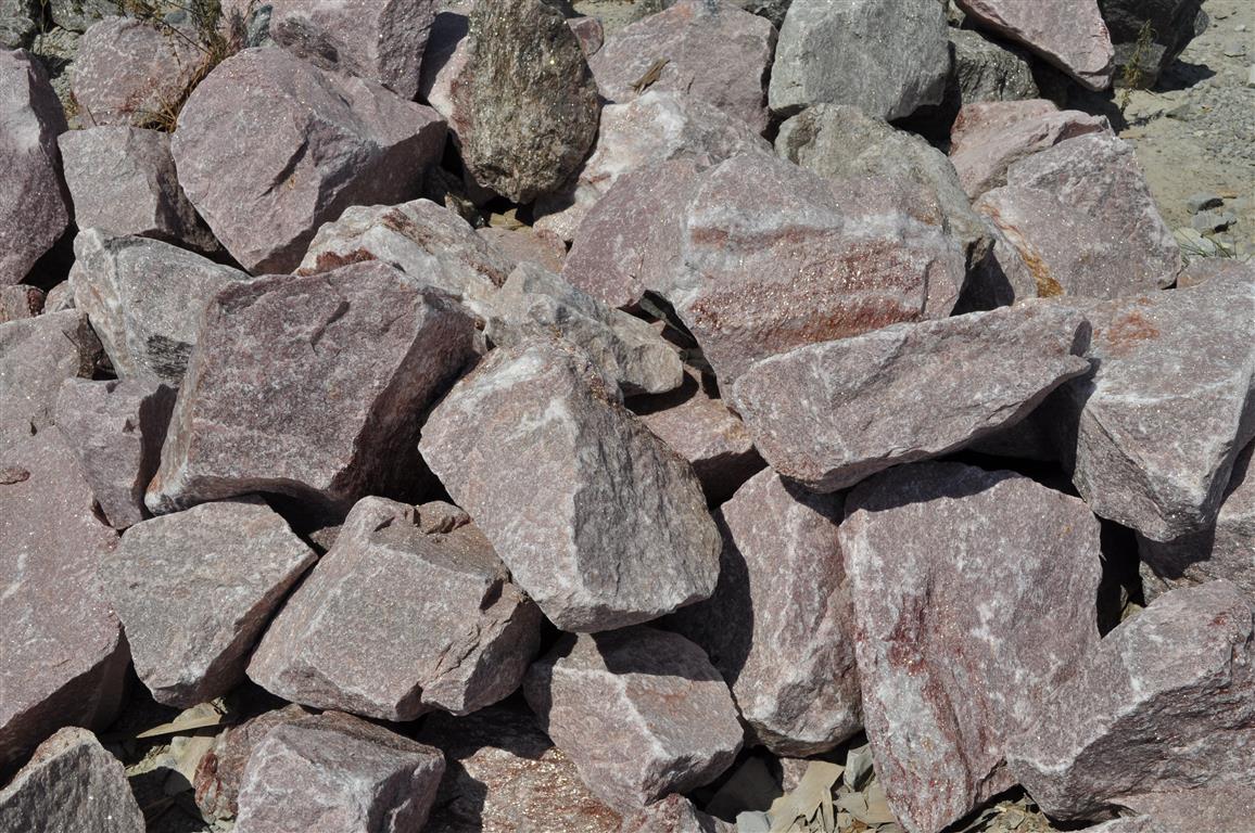 Canadian Mica Indianapolis Decorative Rock McCarty Mulch