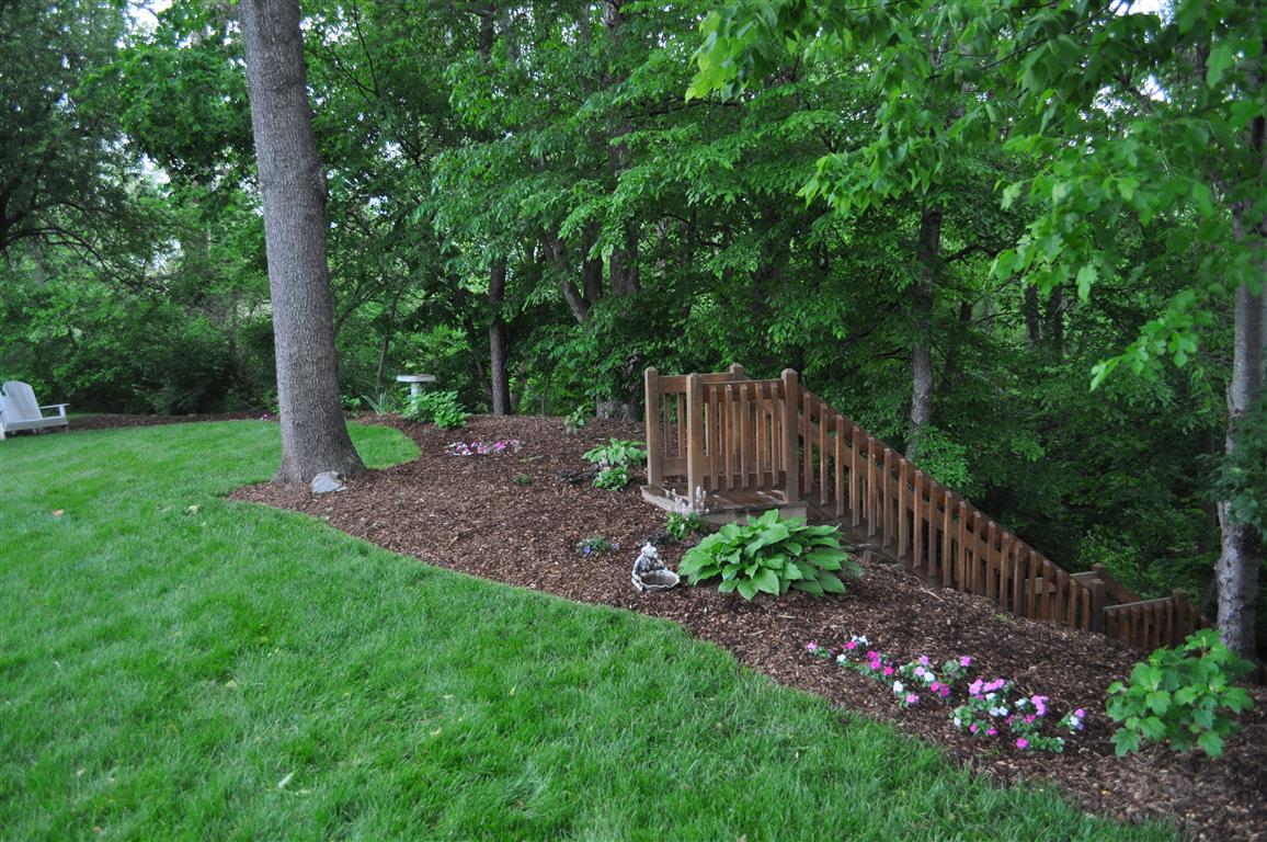 Economy Trailmix Mulch