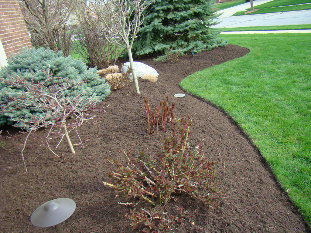 McCarty's Black Gold Mulch Indianapolis Mulch McCarty