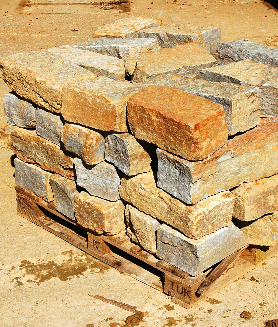 Rustic Buff 6″x8″ Heavy Wall Stone