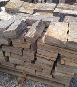 Laurel wall stone
